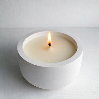 פרל — נר בעיצוב מינימליסטי